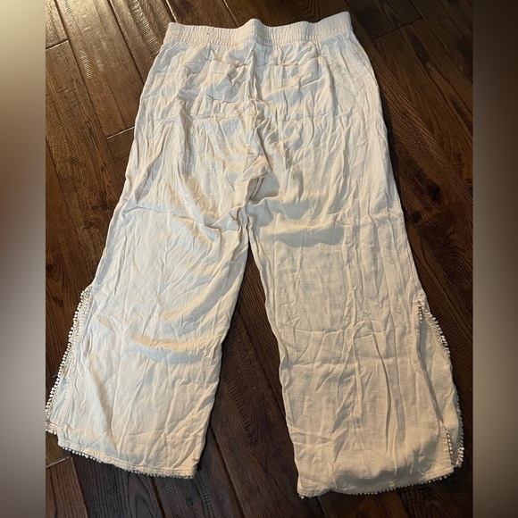 Soft Surroundings White Linen Wide Leg Pull On Pants - Picture 2 of 6